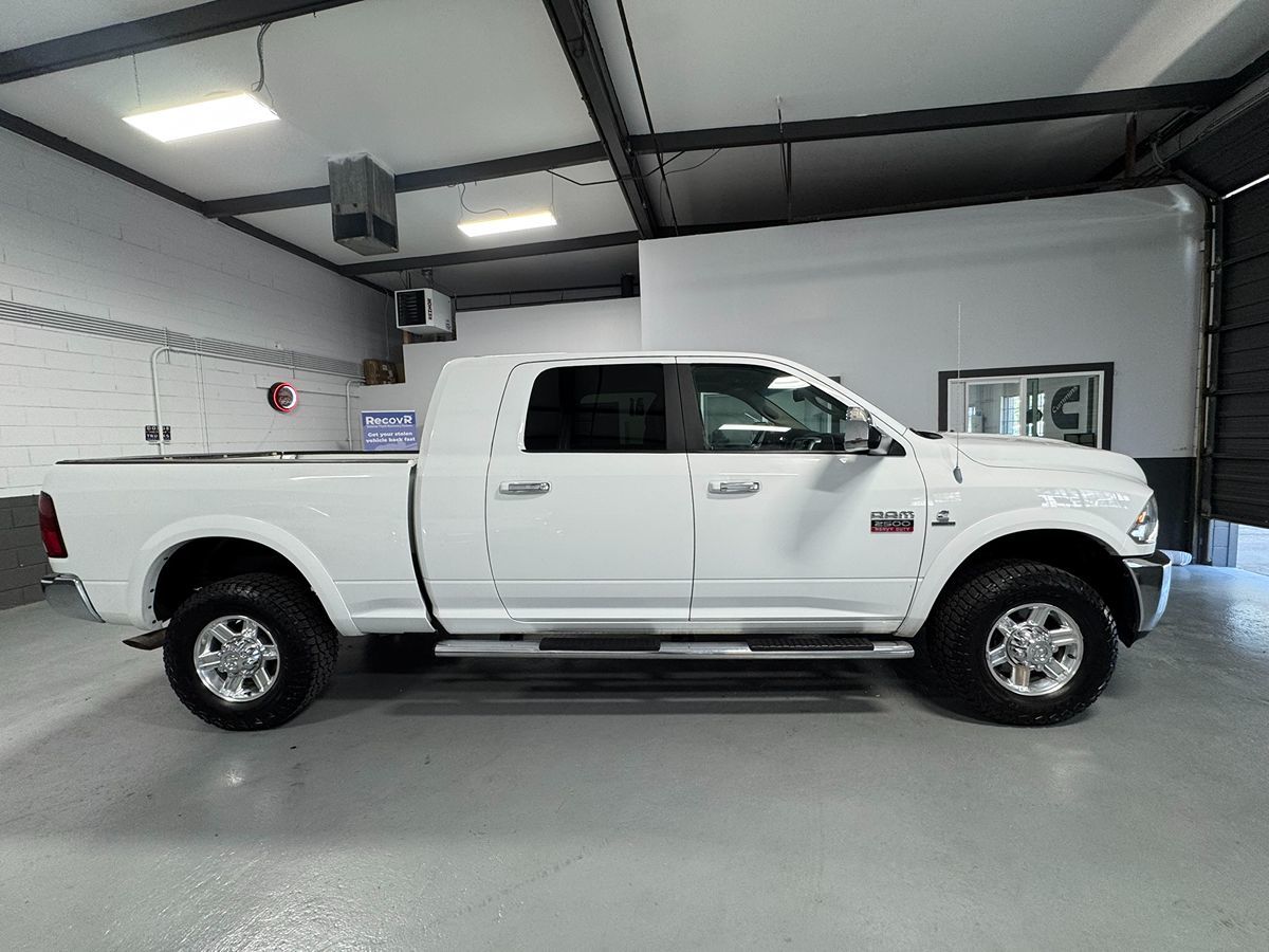 2012 Ram 2500 Laramie photo 5