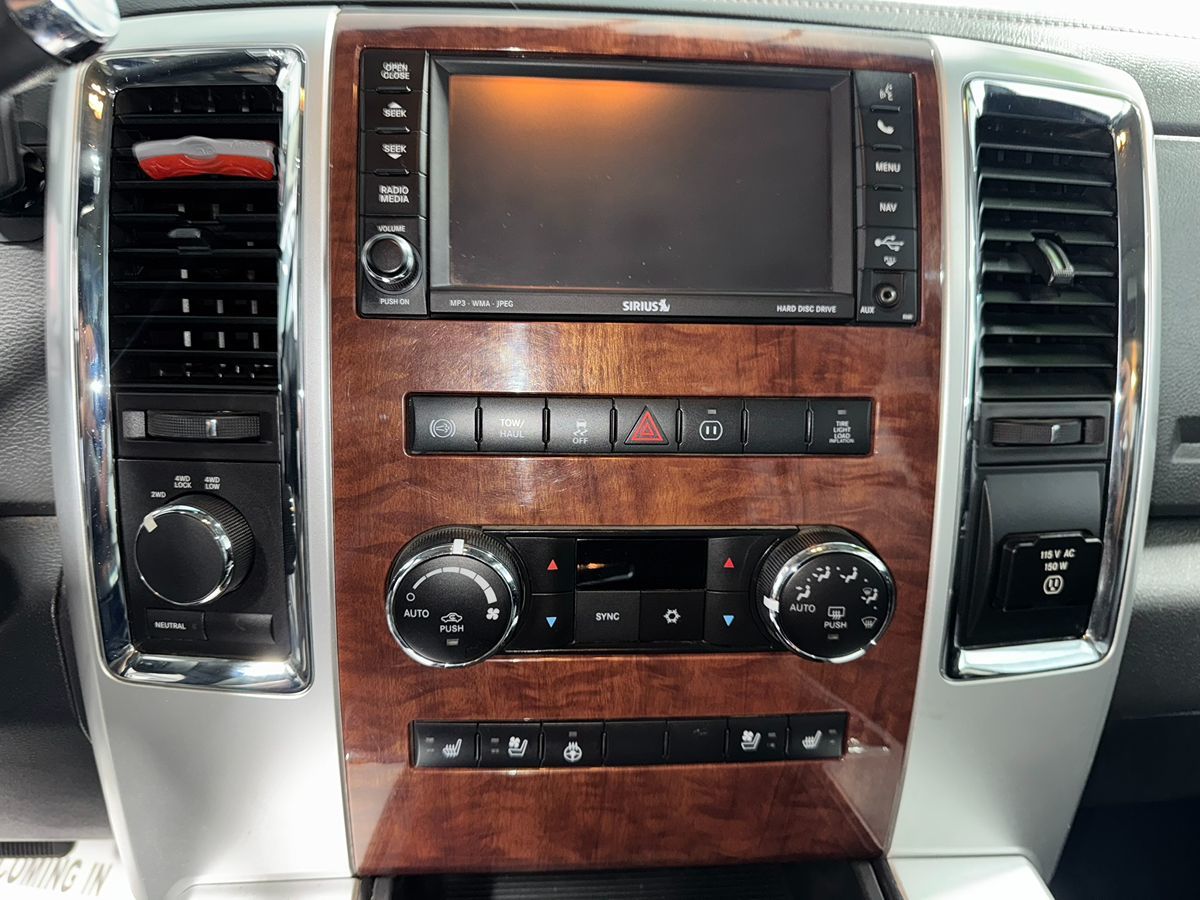 2012 Ram 2500 Laramie photo 17