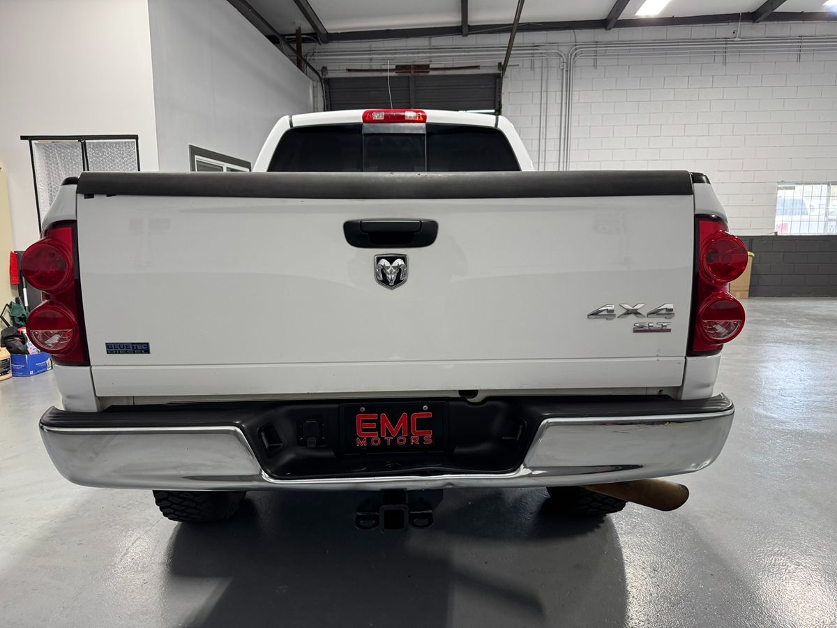 2007 Dodge Ram SLT photo 5