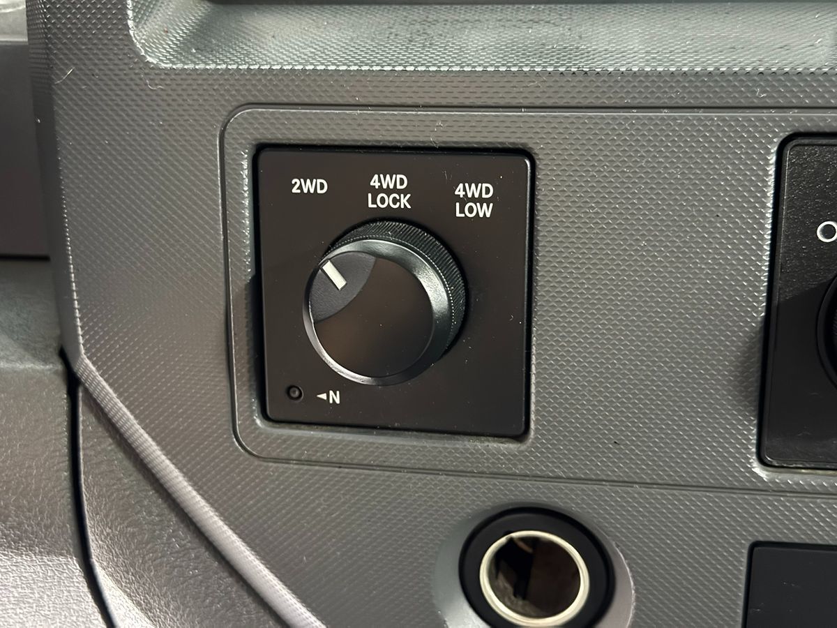 2007 Dodge Ram SLT photo 17