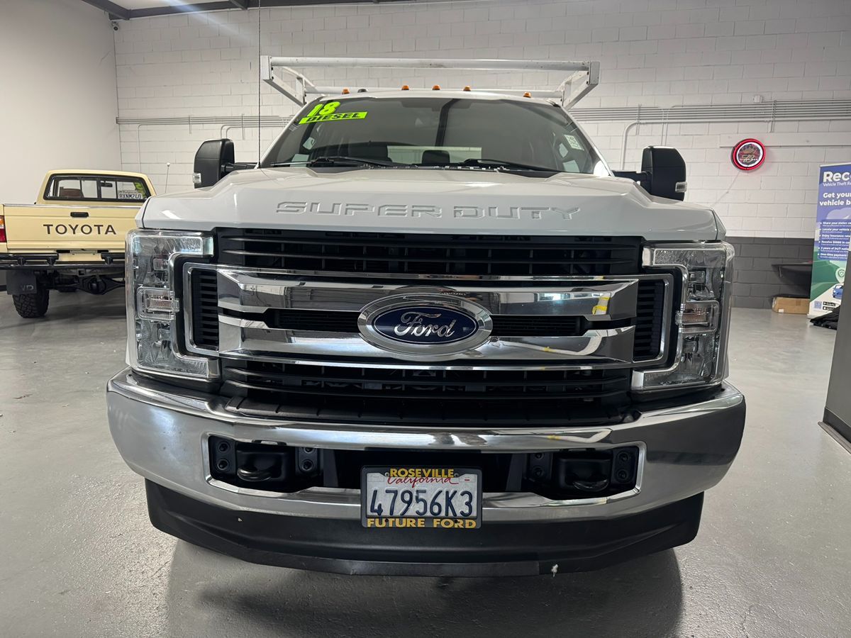 2018 Ford F-350 XLT photo 10