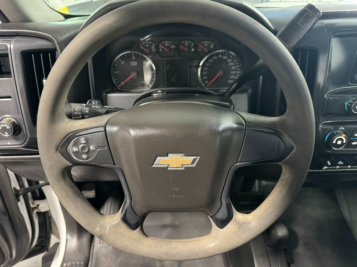 2015 Chevrolet Silverado 2500HD Work Truck photo 9