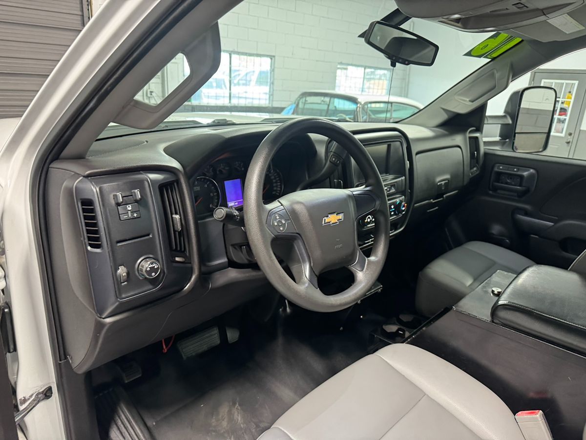 2016 Chevrolet Silverado 3500HD Work Truck photo 12