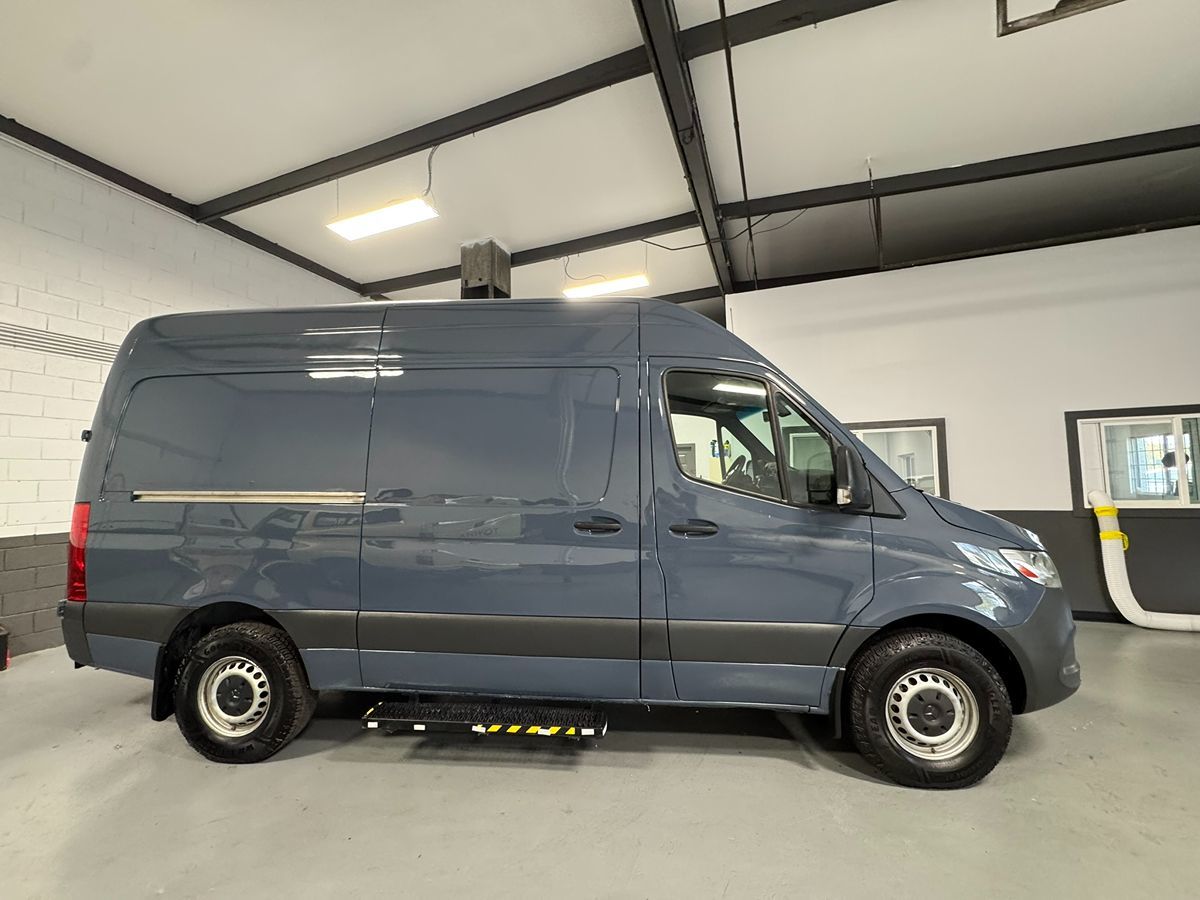 2019 Mercedes-Benz Sprinter Crew Van Base - Photo 2