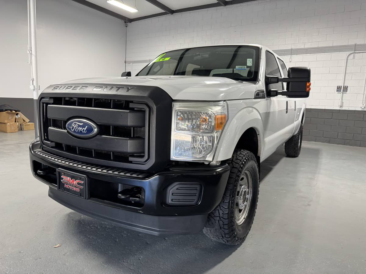 2011 Ford F-350 XL photo 9