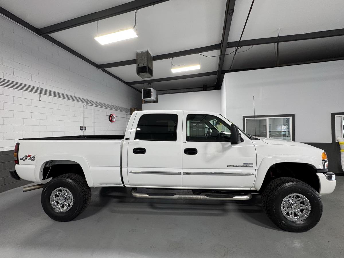 2006 Gmc Sierra 2500 HD photo 5