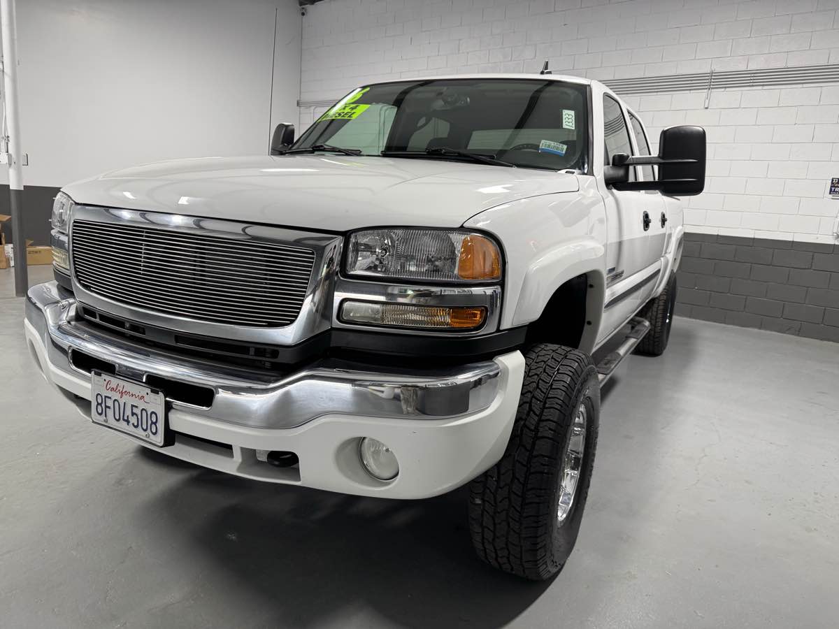 2006 Gmc Sierra 2500 HD photo 10