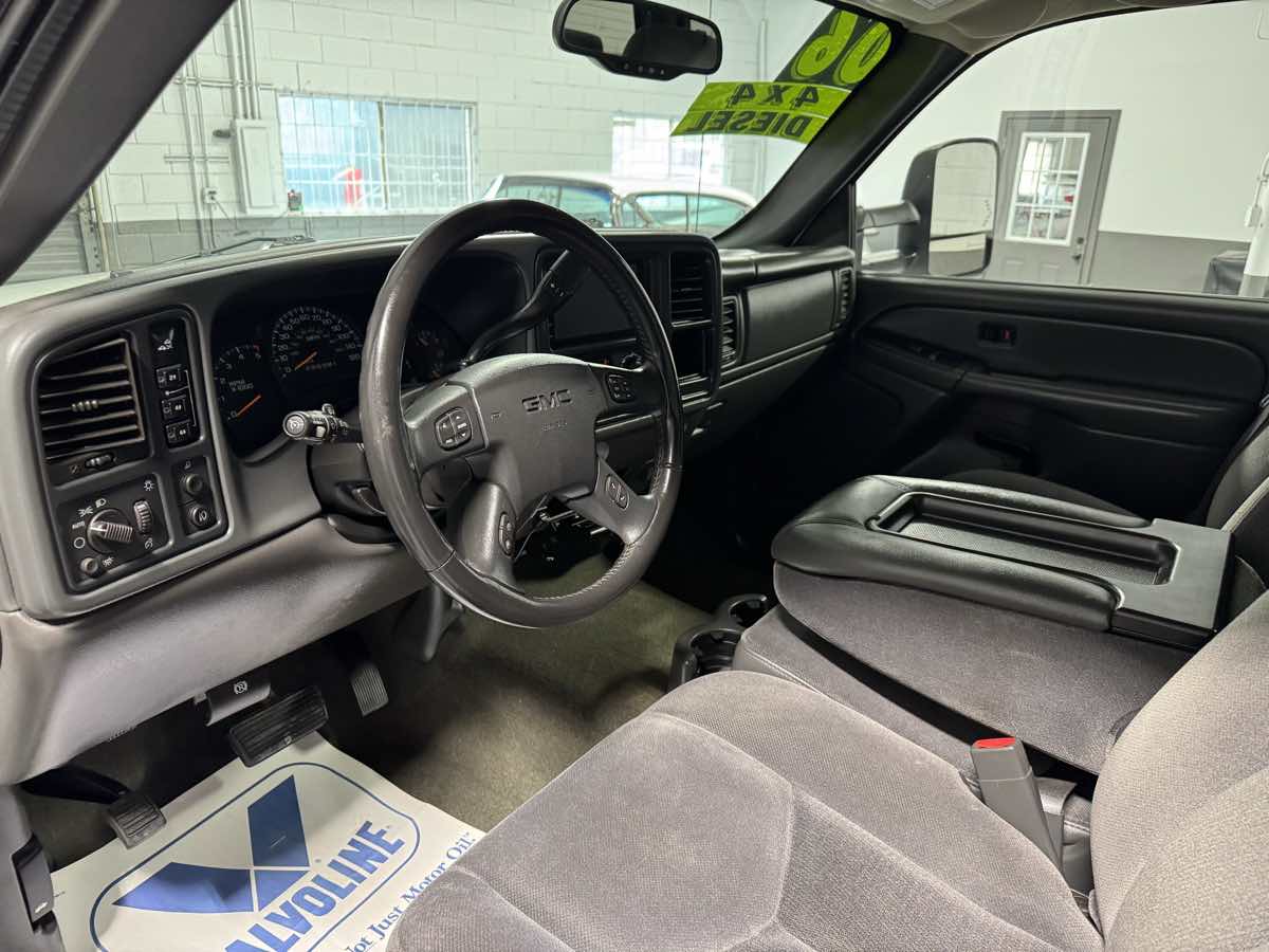 2006 Gmc Sierra 2500 HD photo 16