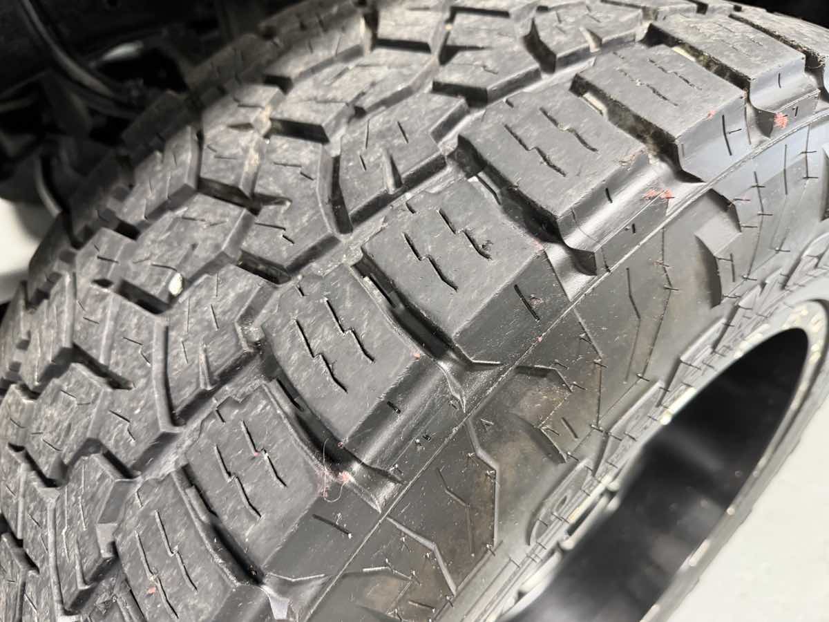 2004 Ford F-250 Lariat photo 3