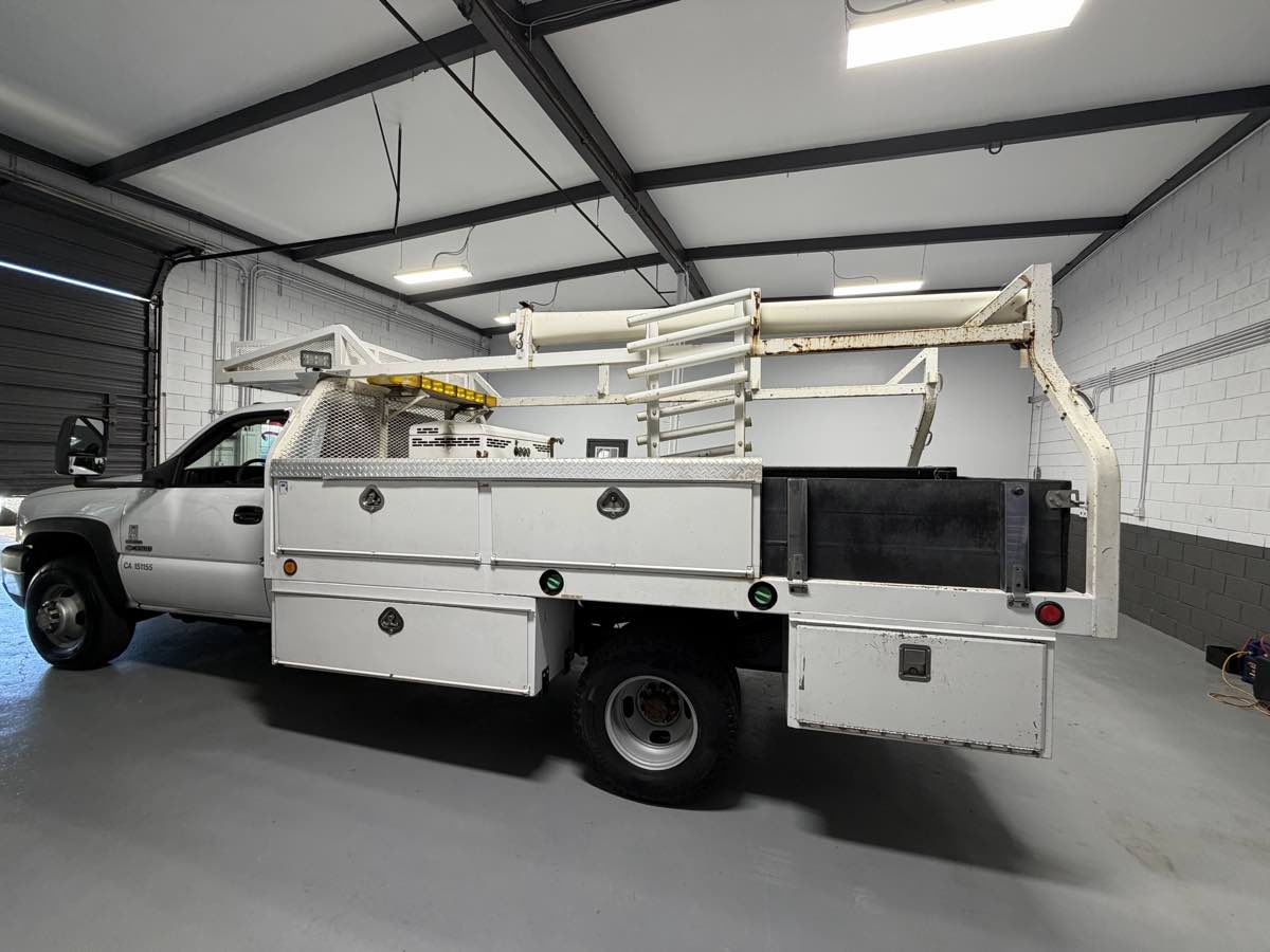 Photo 7 of this Chevrolet Silverado 3500 Classic