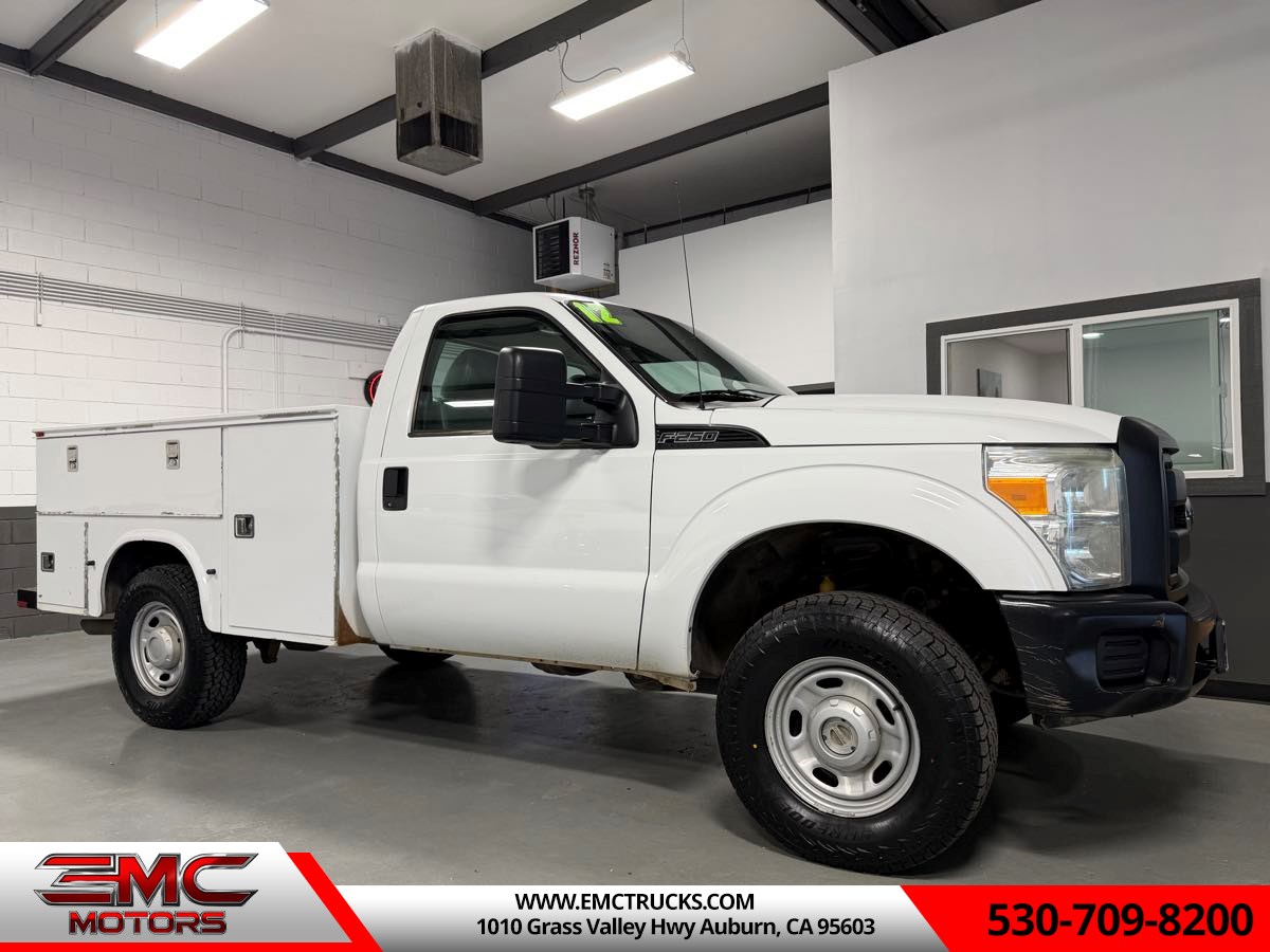 2012 Ford F-250 XL 4x4 Regular Cab's photo