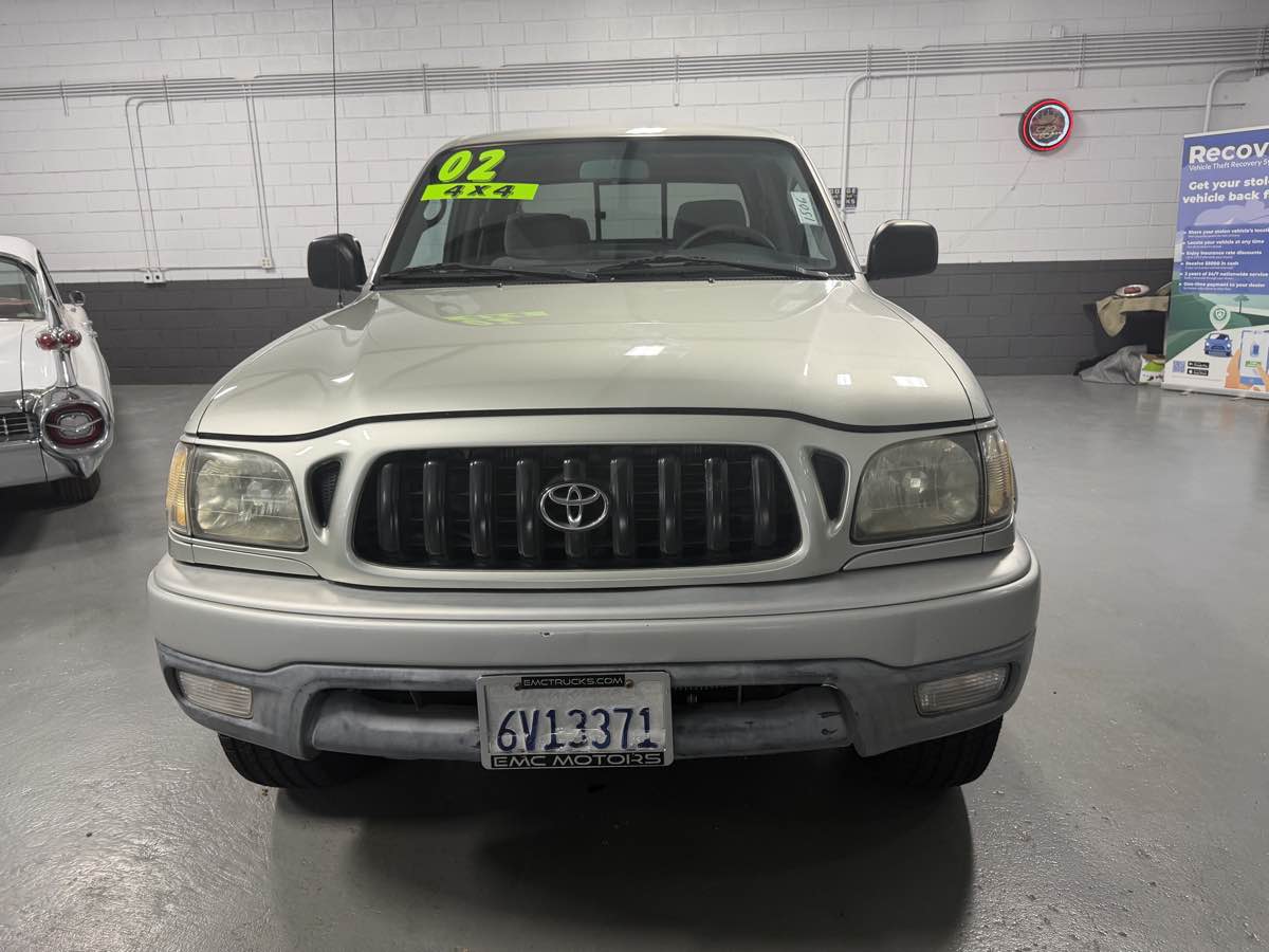 Photo 9 of this Toyota Tacoma