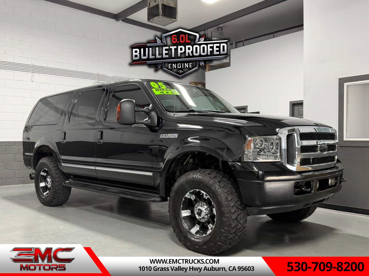 2005 Ford Excursion Limited 4X4 6.0L's photo