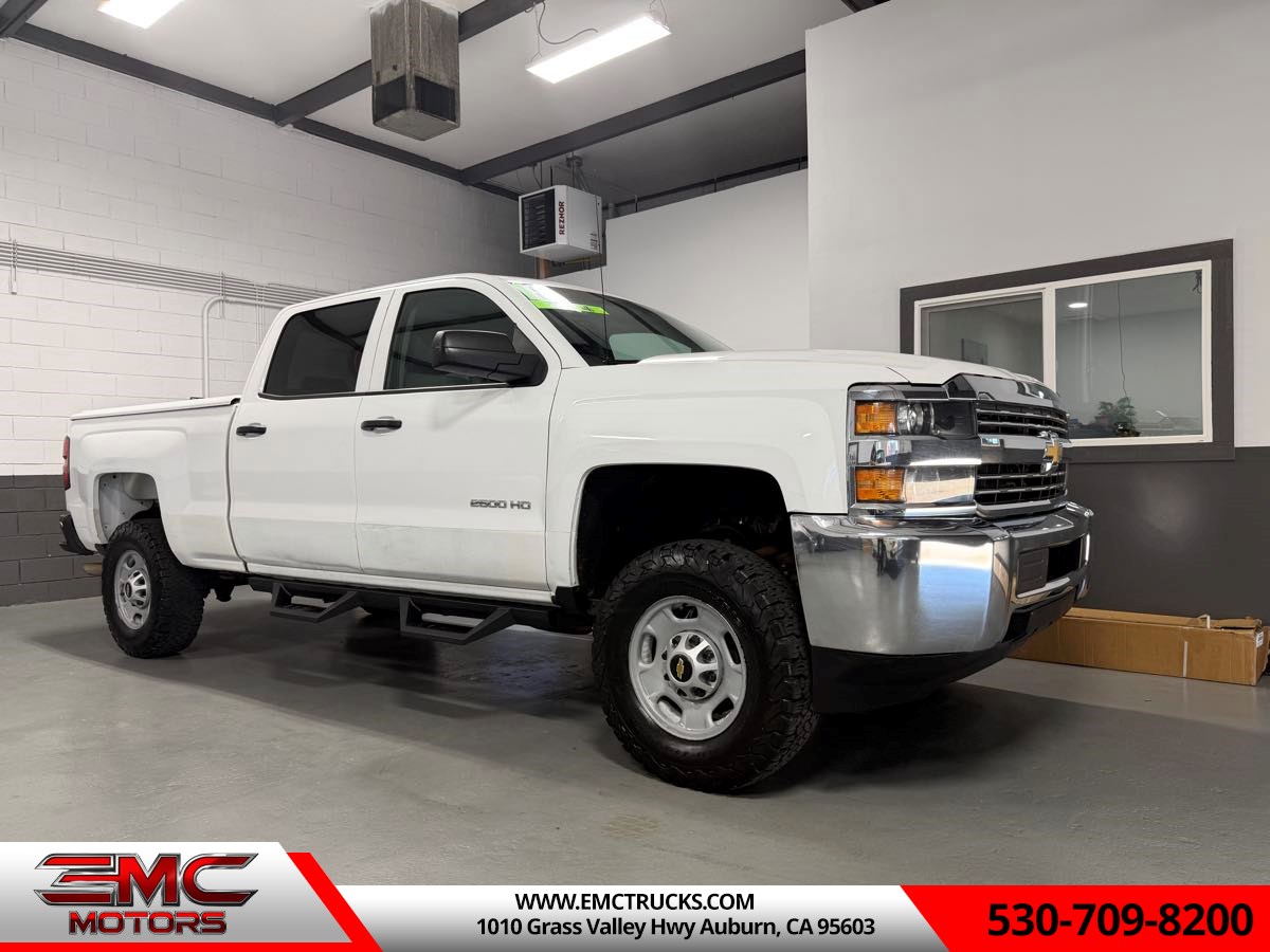 2018 Chevrolet Silverado HD Work Truck 4WD Crew Cab Standard Box's photo