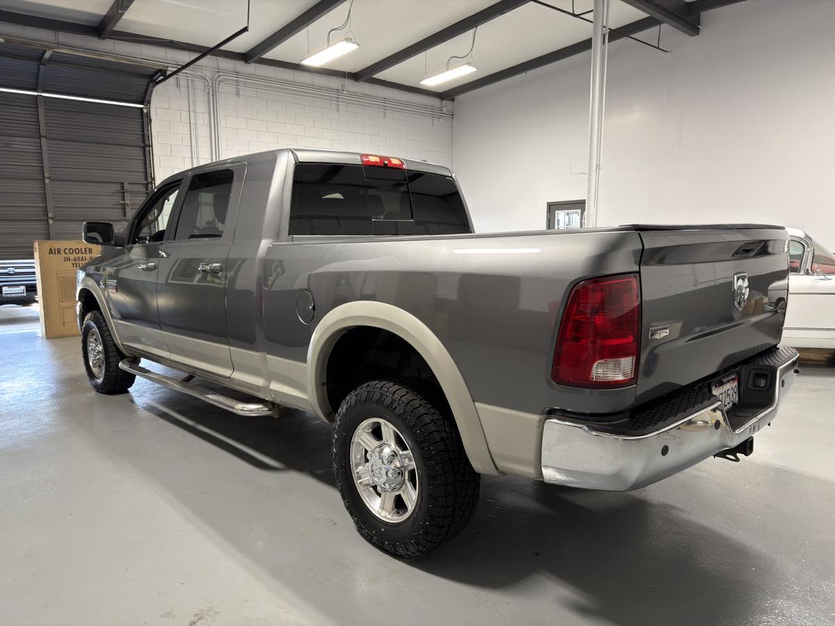 Photo 8 of this Dodge Ram 2500