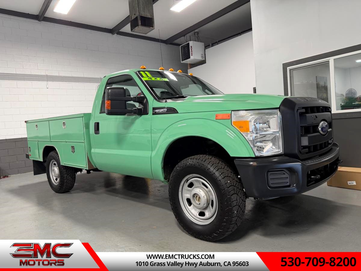 2011 Ford Super Duty F-350 SRW XL