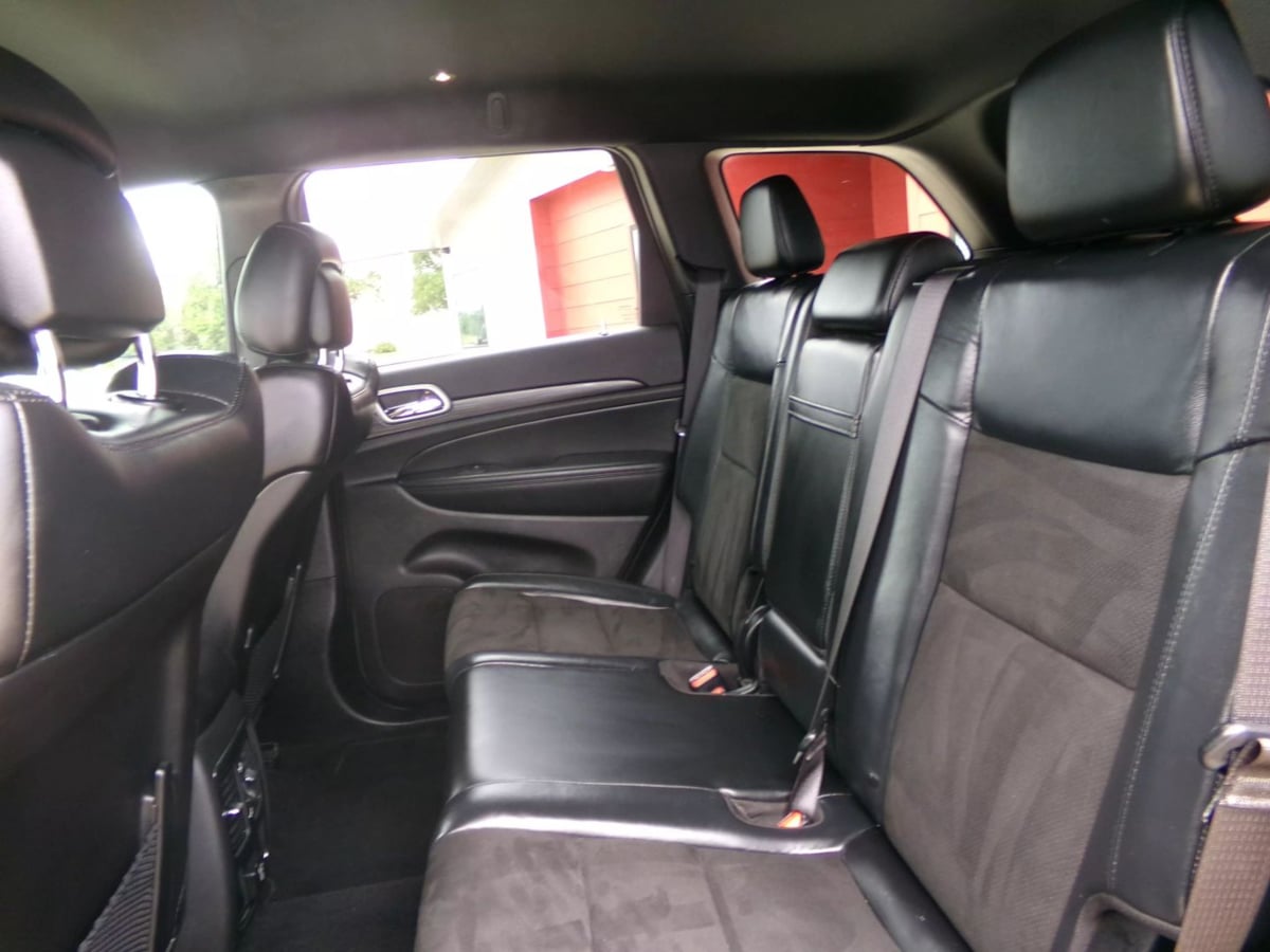 2021 Jeep Grand Cherokee Laredo X photo 25