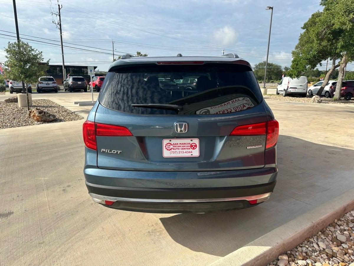 2018 Honda Pilot Touring photo 7