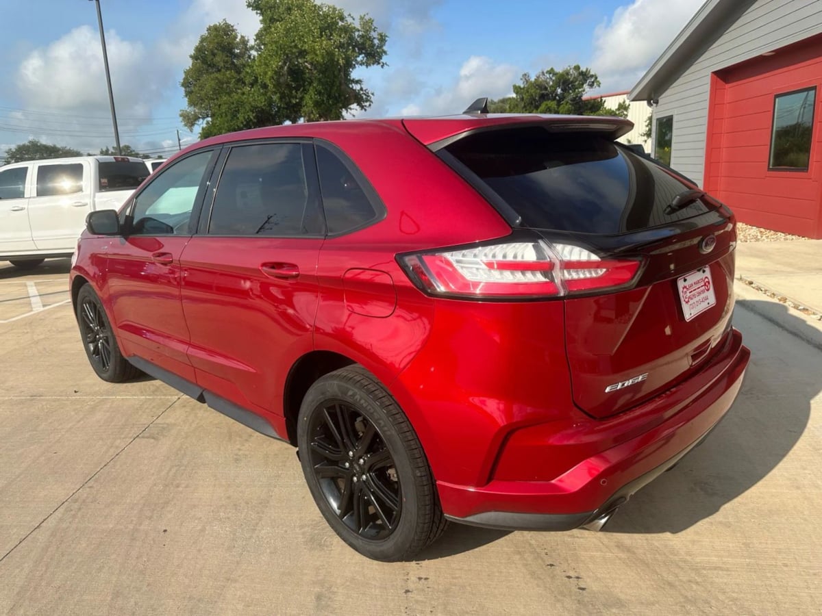 2020 Ford Edge ST photo 7