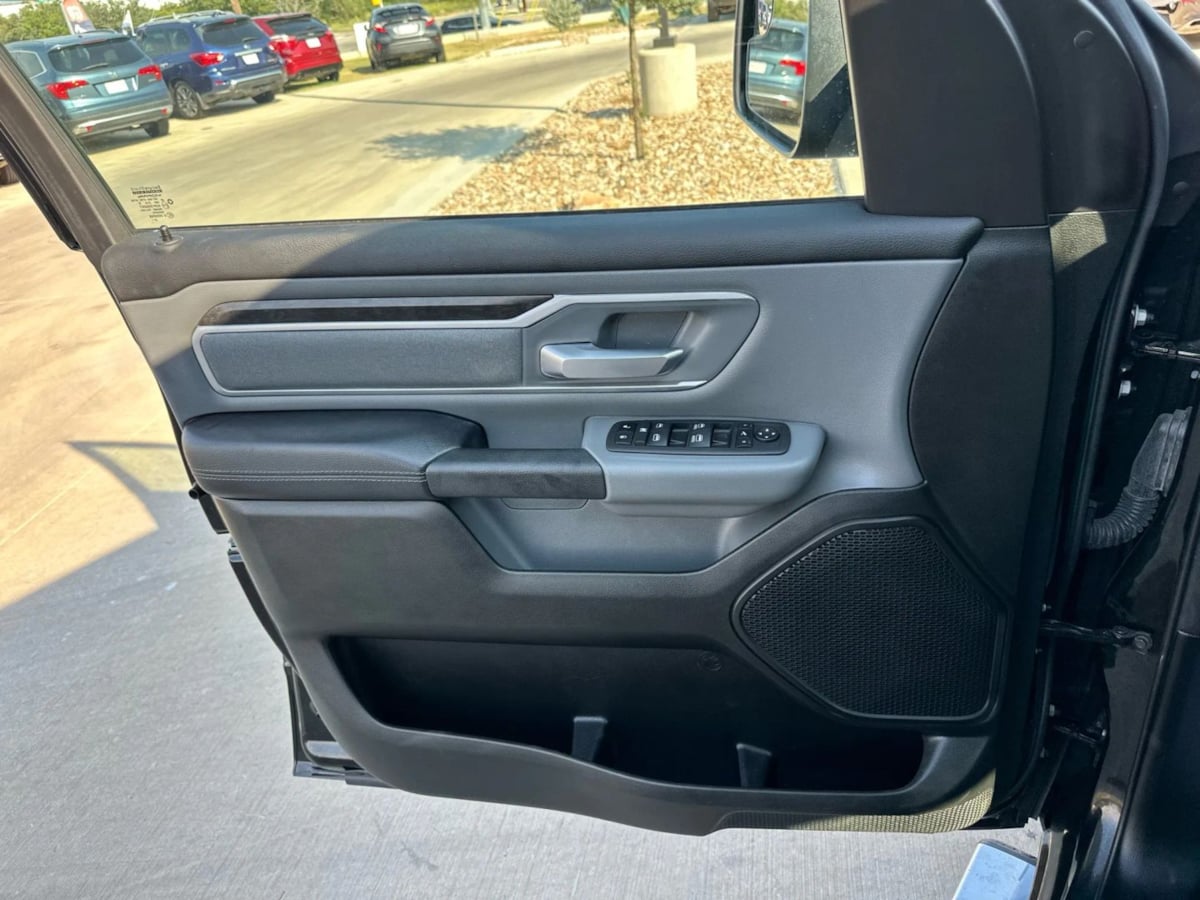 2022 Ram 1500 Big Horn photo 16