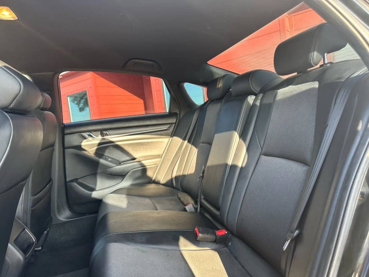 2020 Honda Accord Sport 1.5T photo 21