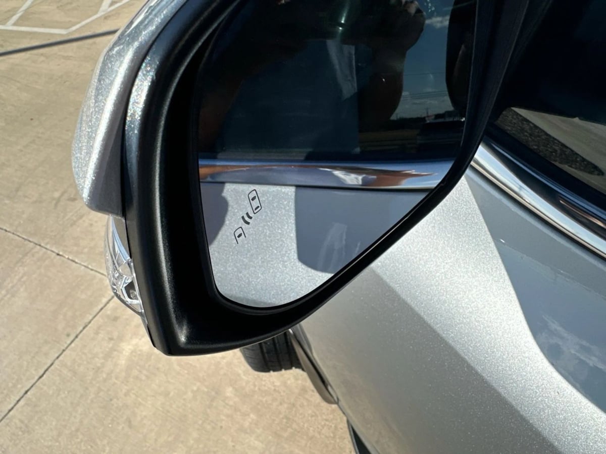 2019 Toyota Highlander XLE photo 9