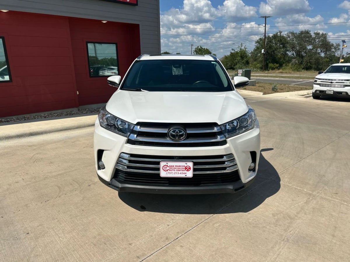 2017 Toyota Highlander Limited Platinum photo 3
