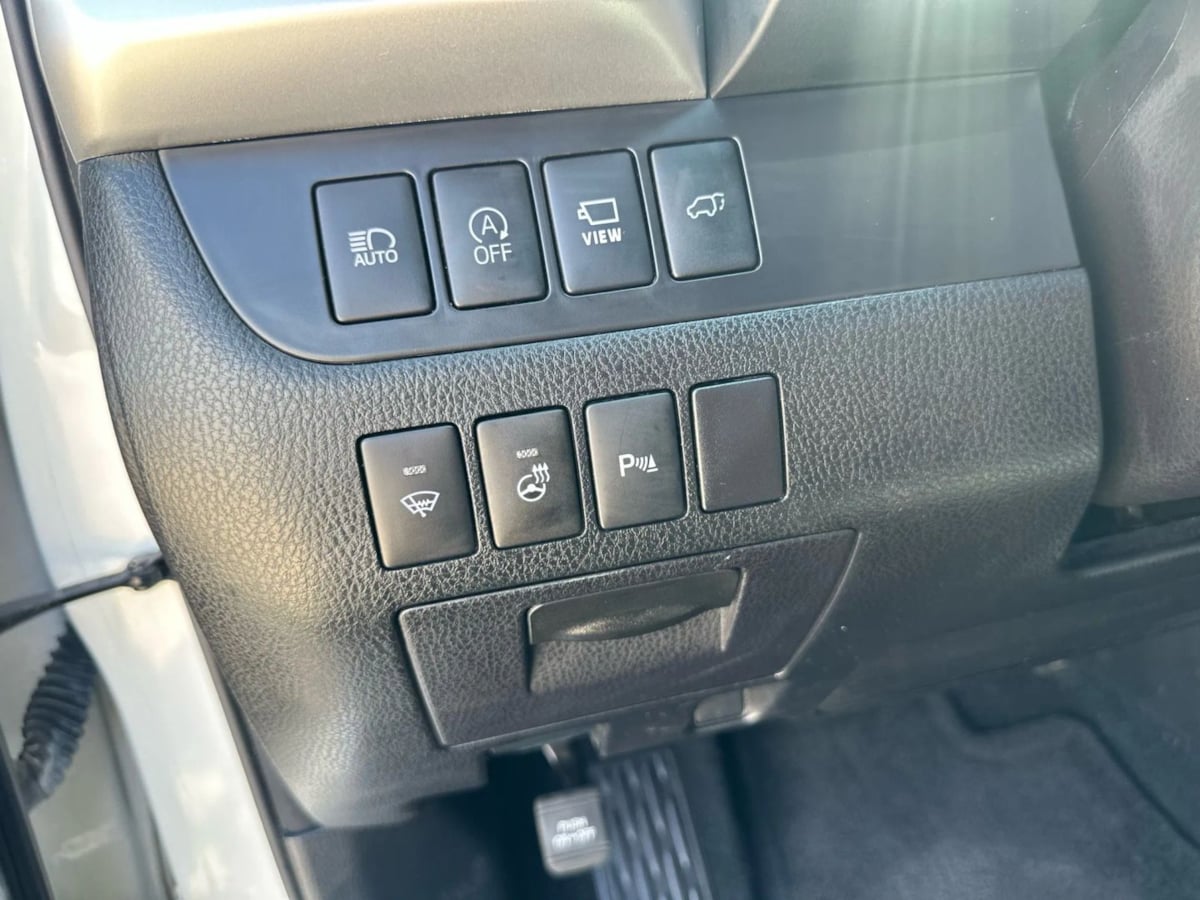2017 Toyota Highlander Limited Platinum photo 16