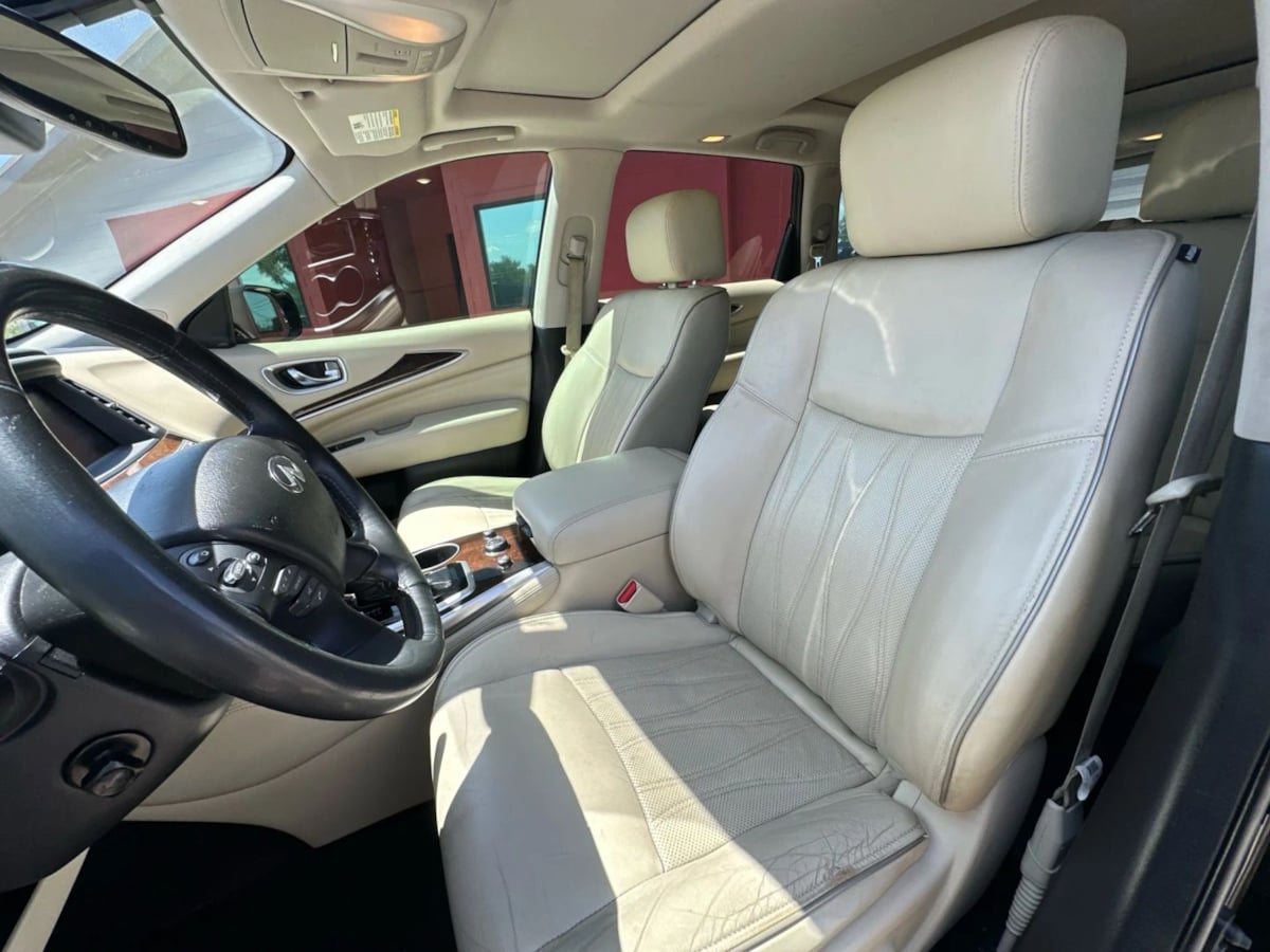 2018 Infiniti QX60 Deluxe Technology photo 13