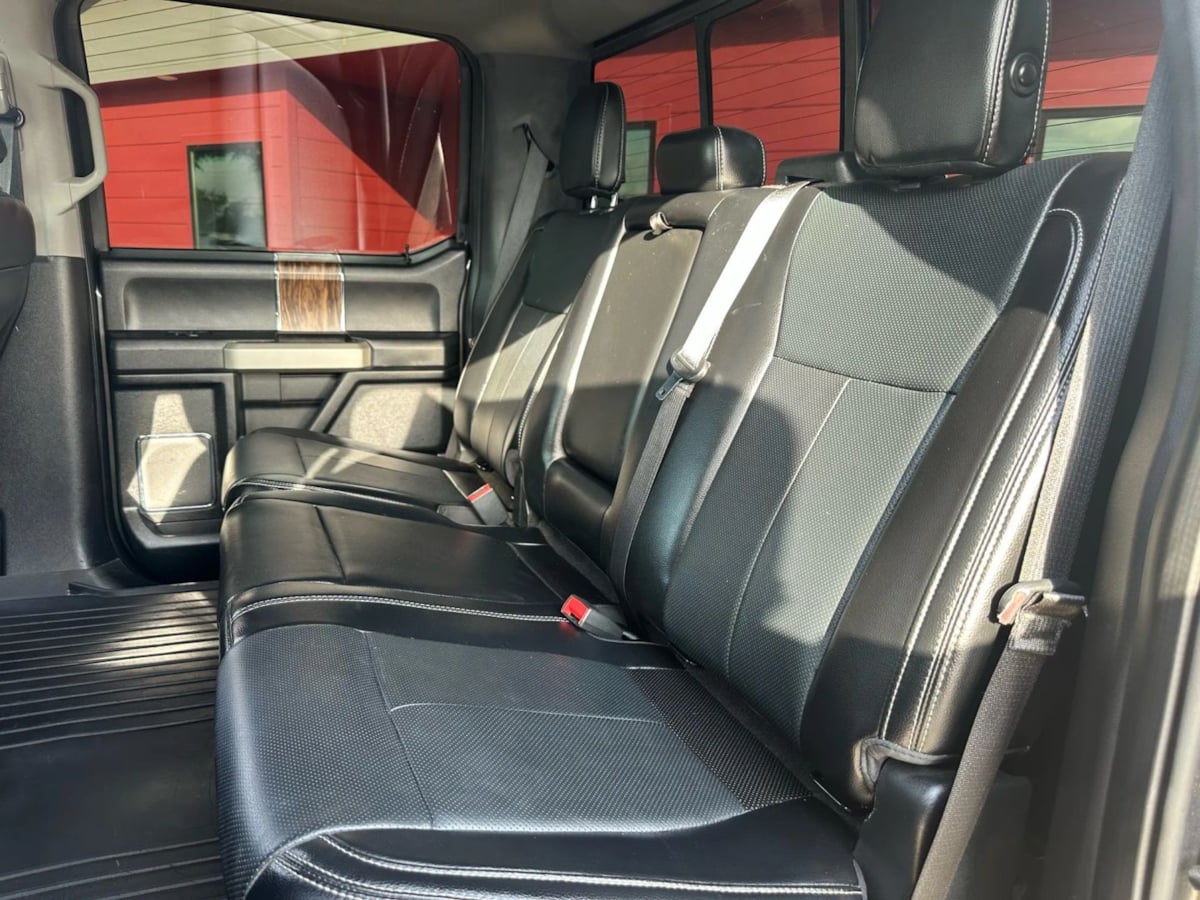 2018 Ford F-150 Lariat photo 22