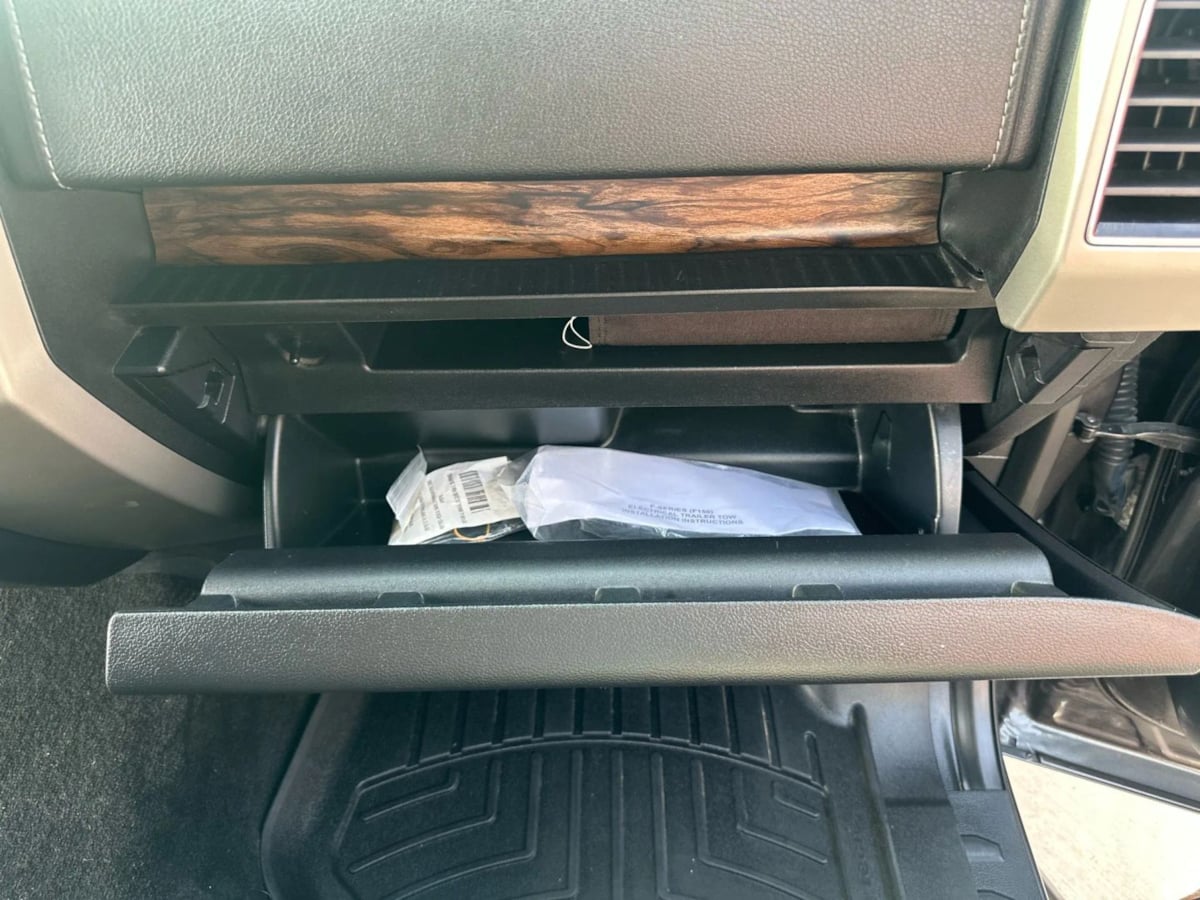 2018 Ford F-150 Lariat photo 32