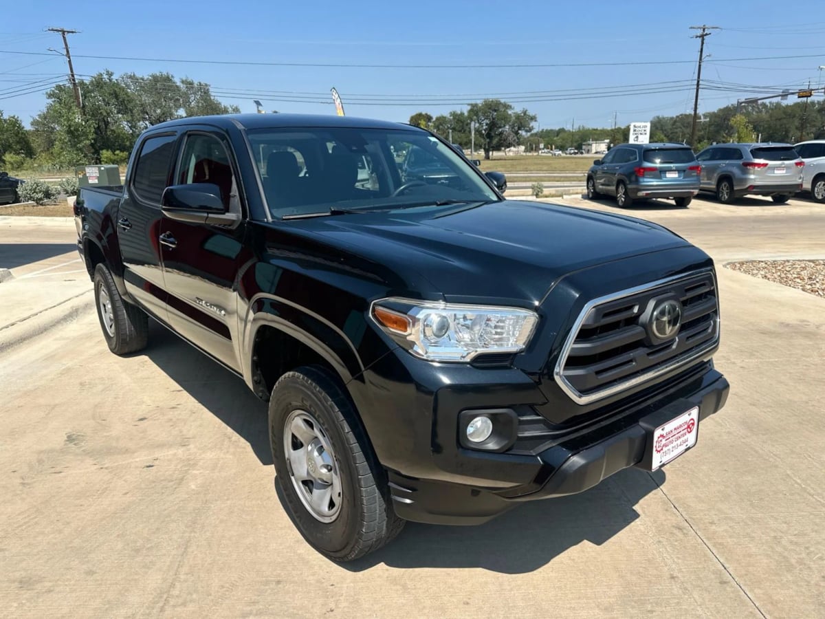 2019 Toyota Tacoma SR5 photo 4