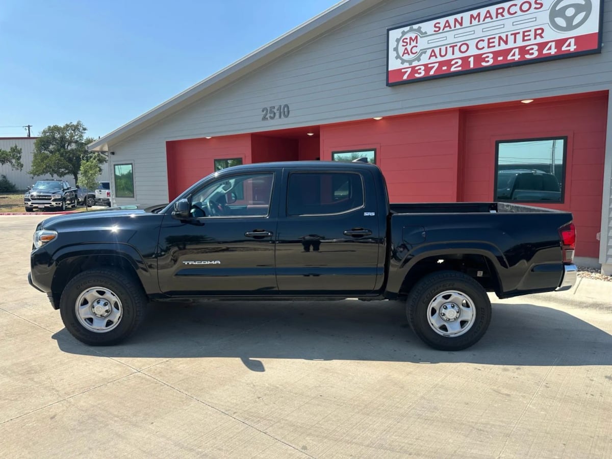 2019 Toyota Tacoma SR5 photo 9