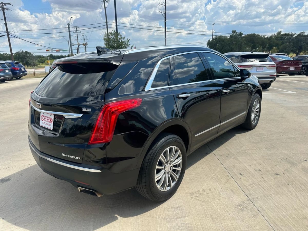2017 Cadillac XT5 Luxury photo 5
