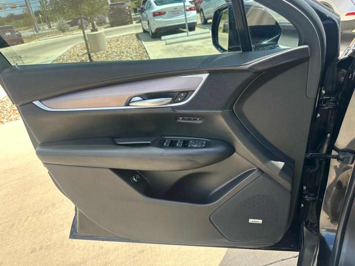 2017 Cadillac XT5 Luxury photo 20