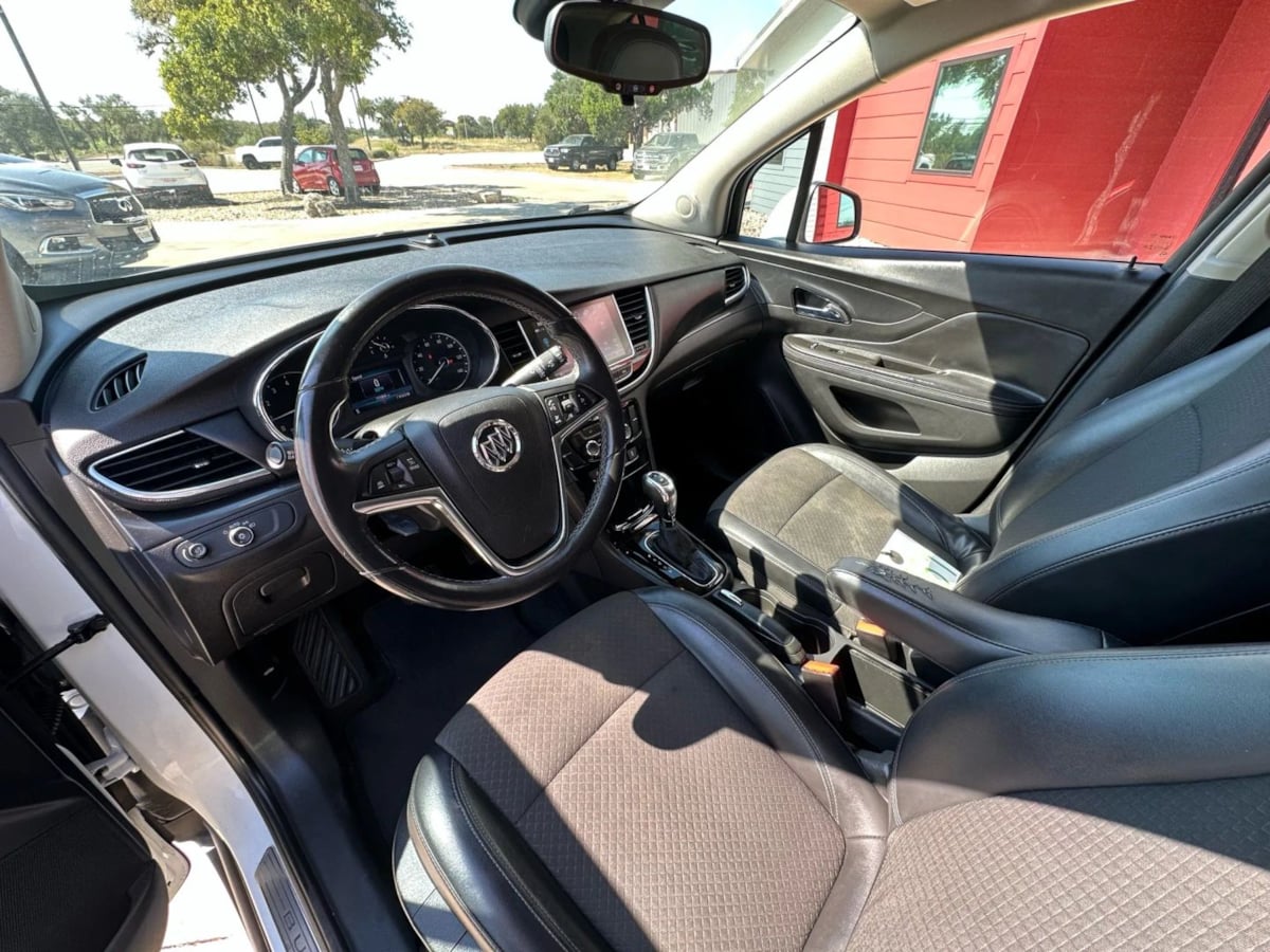 2019 Buick Encore Preferred photo 12