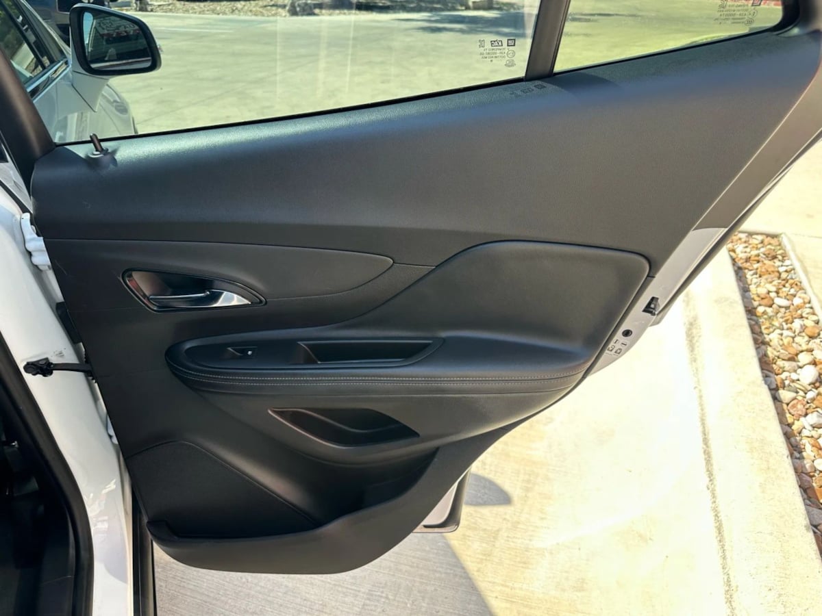 2019 Buick Encore Preferred photo 28
