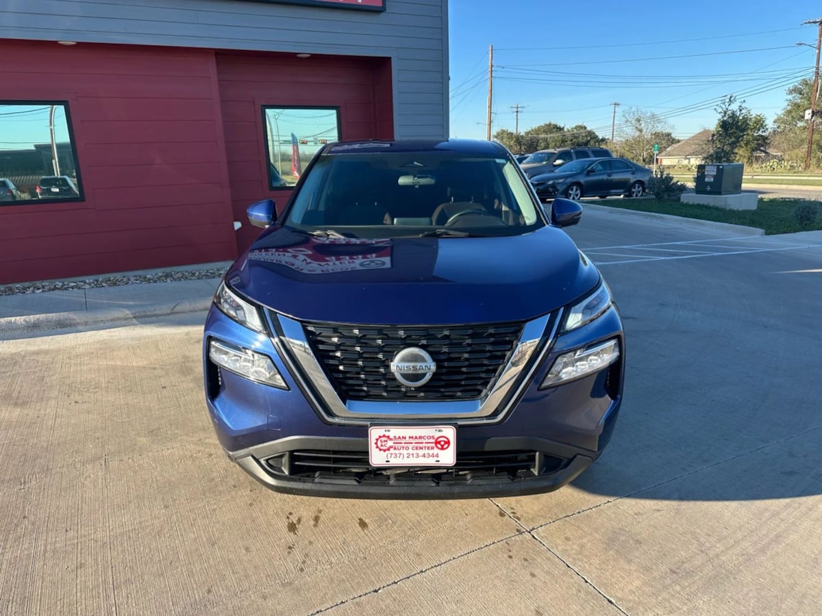 2021 Nissan Rogue SV - Photo 2