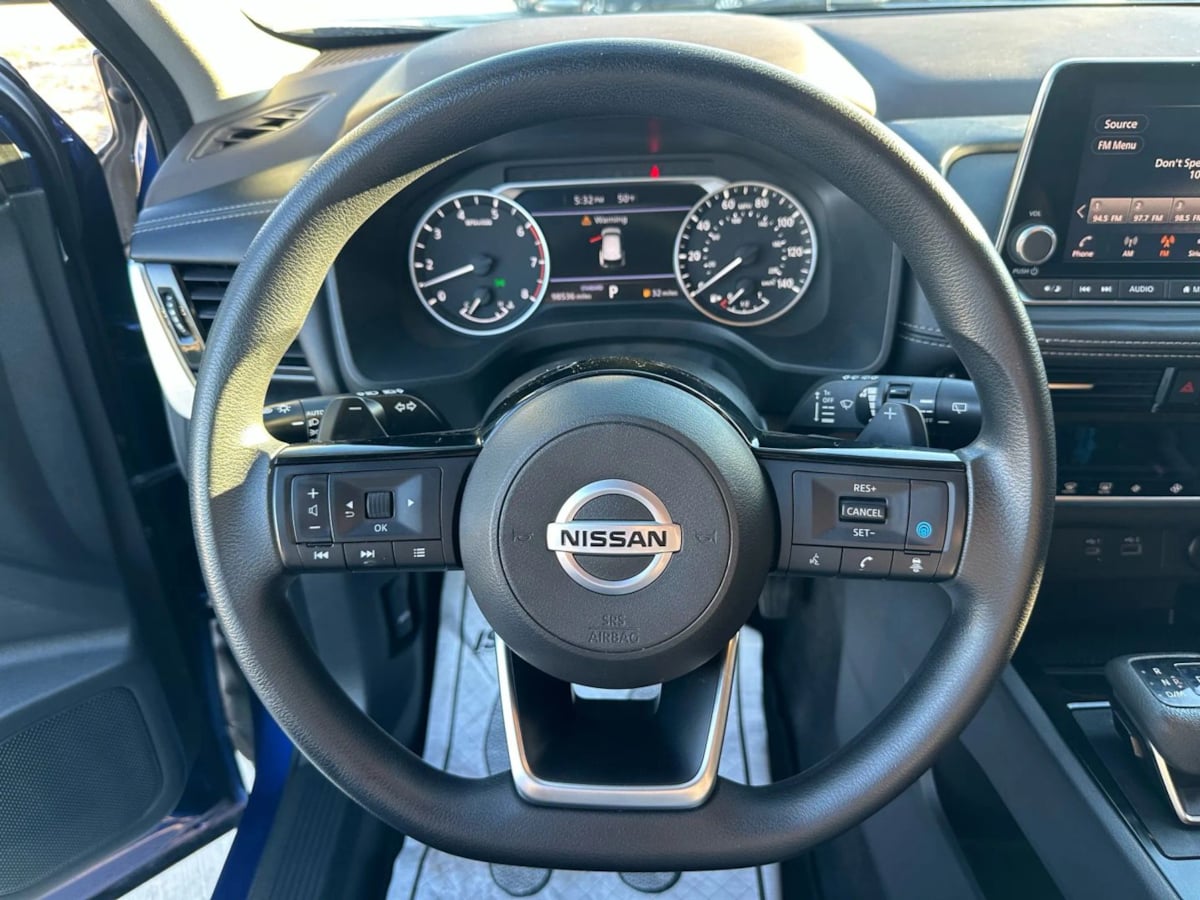 2021 Nissan Rogue SV - Photo 13