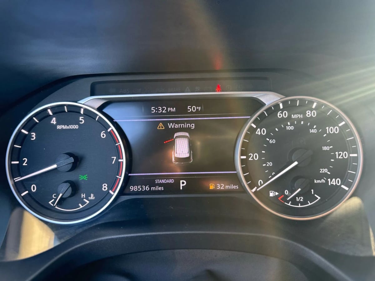 2021 Nissan Rogue SV - Photo 14