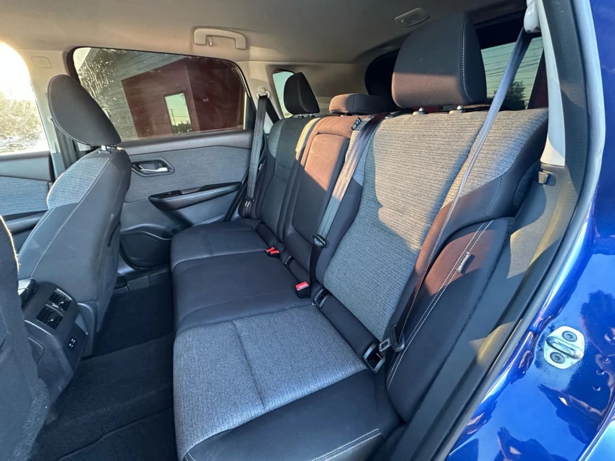 2021 Nissan Rogue SV - Photo 21