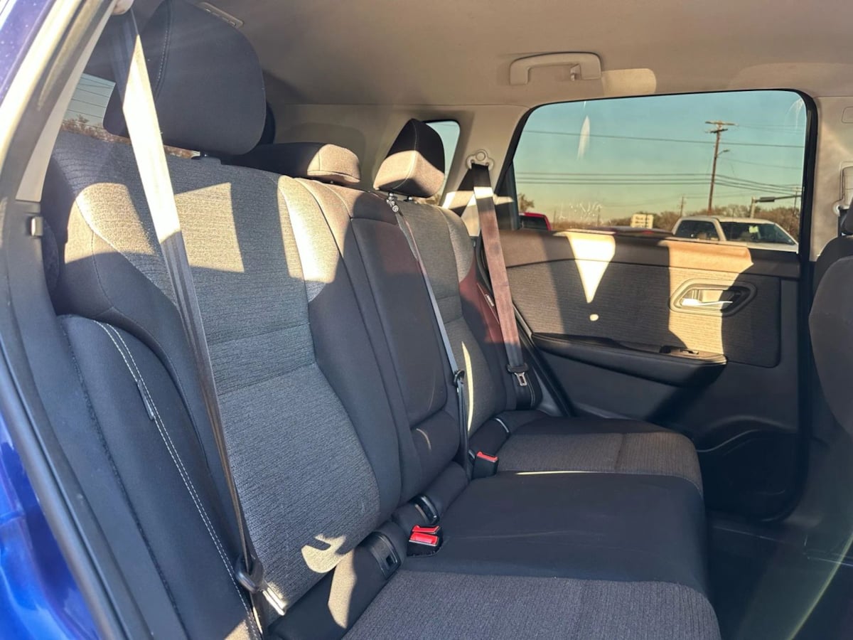 2021 Nissan Rogue SV - Photo 27