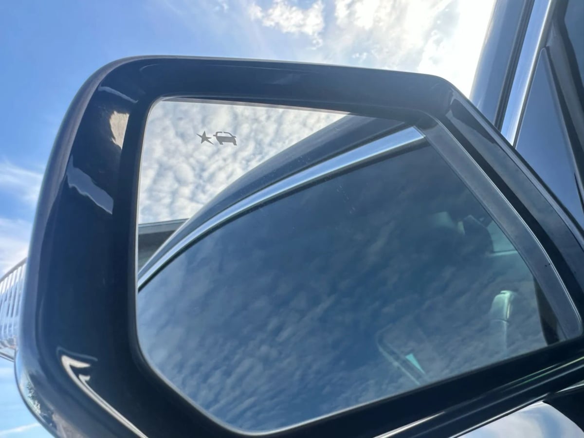 2020 Chevrolet Traverse 1LT - Photo 10