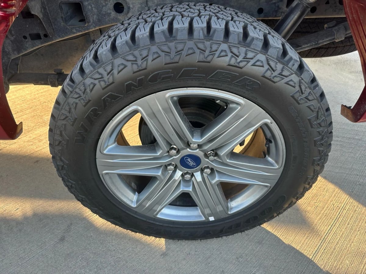 2019 Ford F-150 XLT - Photo 10