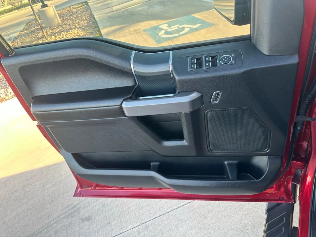 2019 Ford F-150 XLT - Photo 22