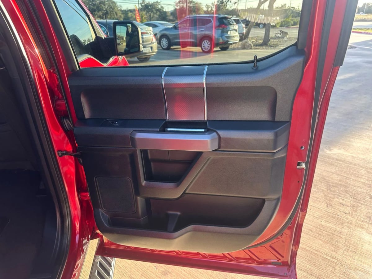 2019 Ford F-150 XLT - Photo 27