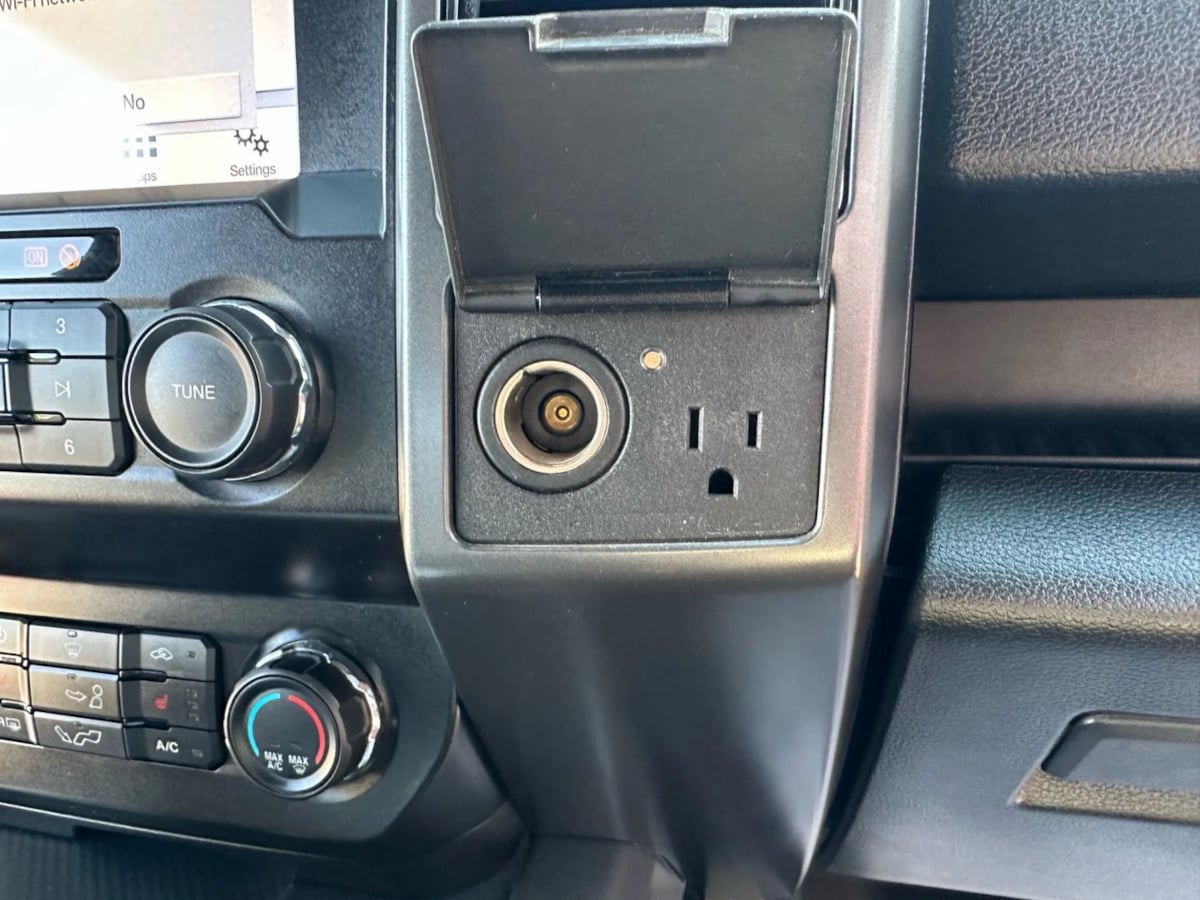 2019 Ford F-150 XLT - Photo 34
