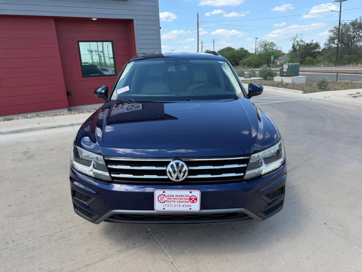 2021 Volkswagen Tiguan SE - Photo 2