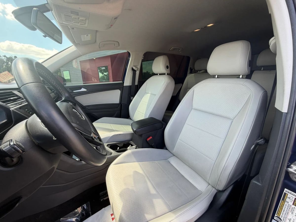 2021 Volkswagen Tiguan SE - Photo 11