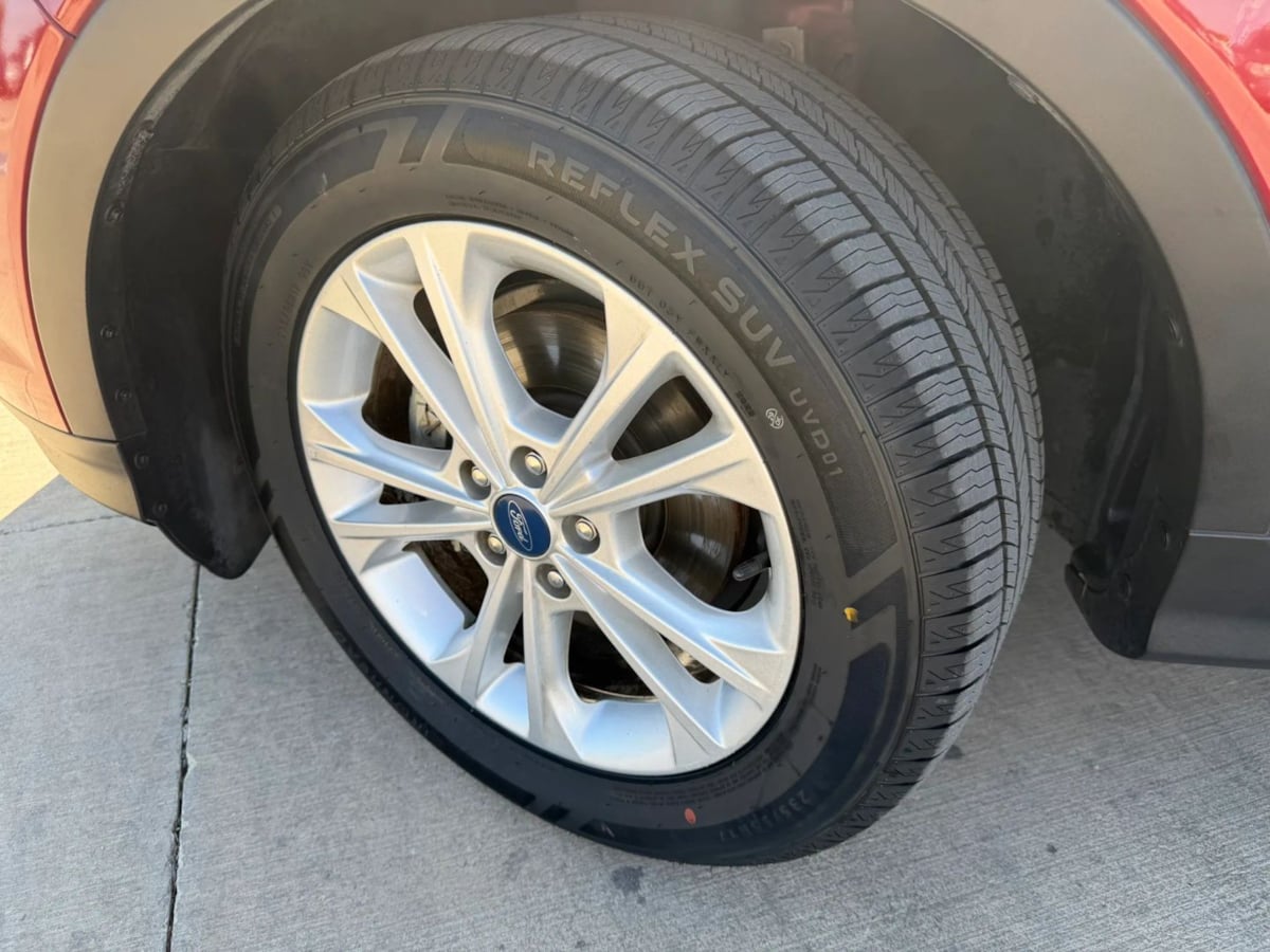 2019 Ford Escape SE - Photo 10